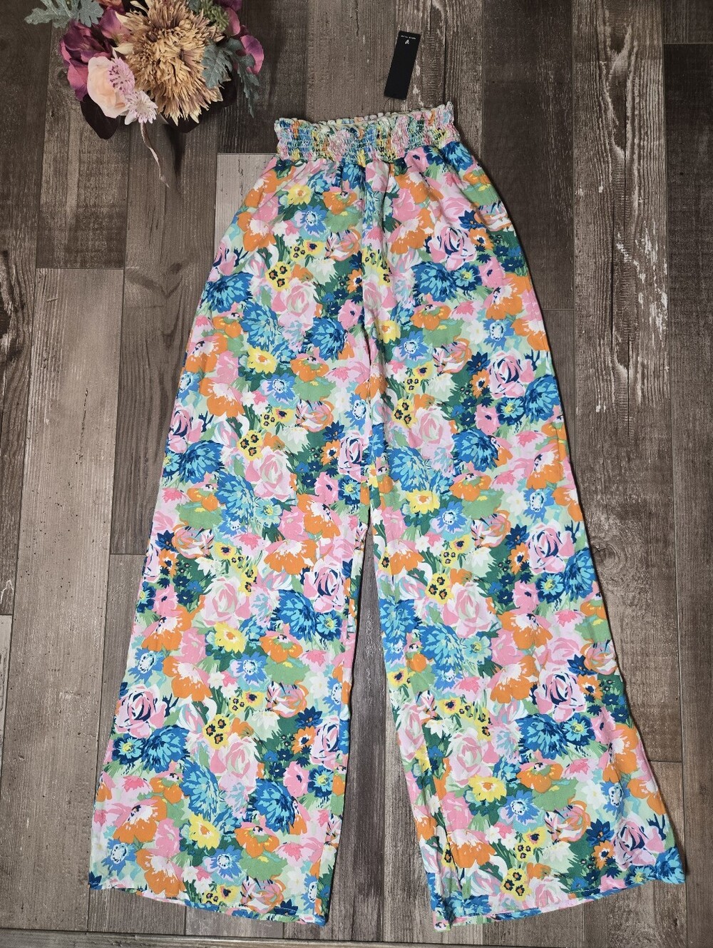 NWT Lulus Blooming Mood Sage Floral Print Smocked Wide Leg Pants Size XS - Picture 5 of 16